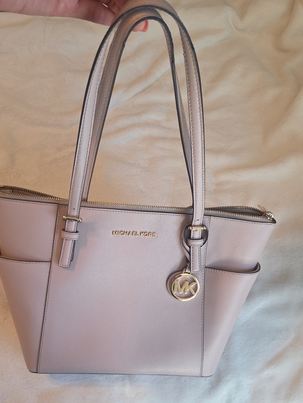 Michael Kors Soft Pink Medium JET SET Tote with Gold Hardware